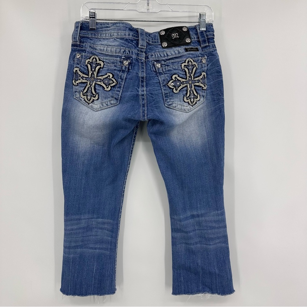 Miss Me Embellished Shortened/Cropped Distressed Jeans Cotton Blue Size 27
